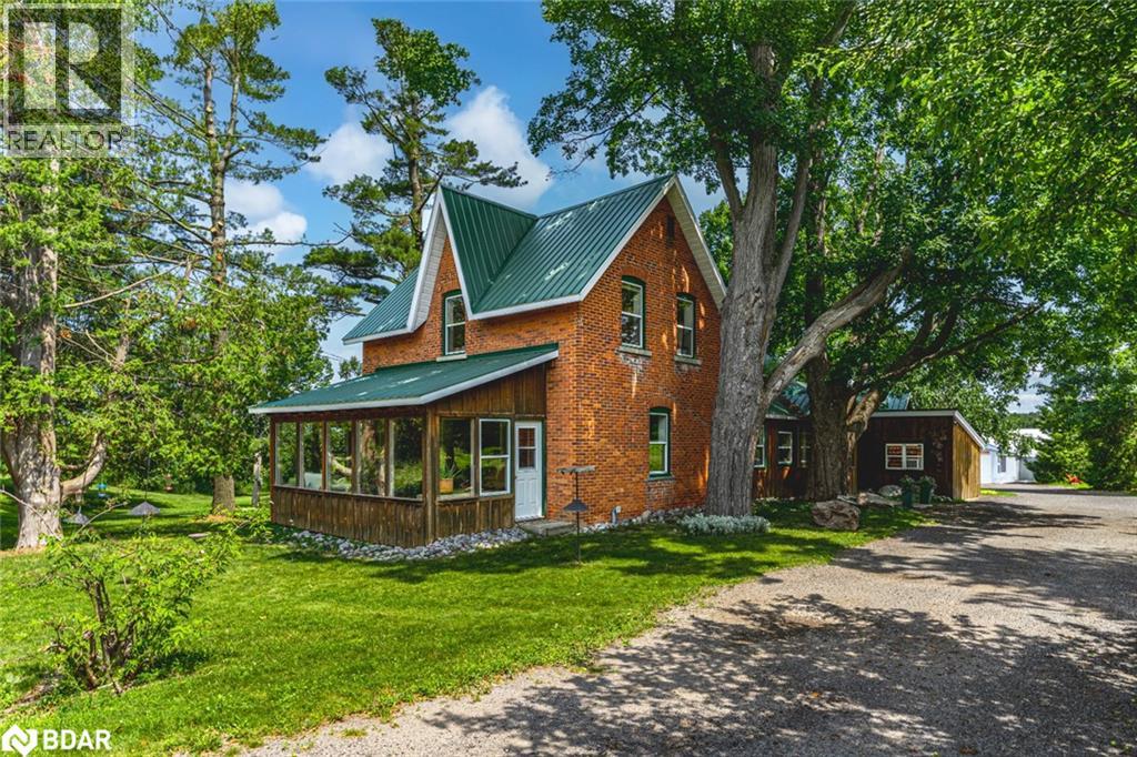 10195 Hwy 12 W, Coldwater, ON L0K 1E0