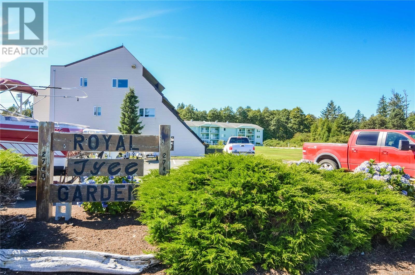 2740 Island Hwy Unit 205 Hwy, Campbell River, BC V9W 1C7