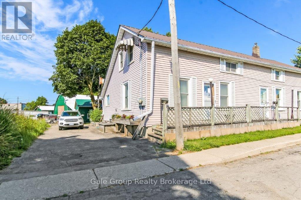35 Factory St, Woodstock, ON N4S 3R8