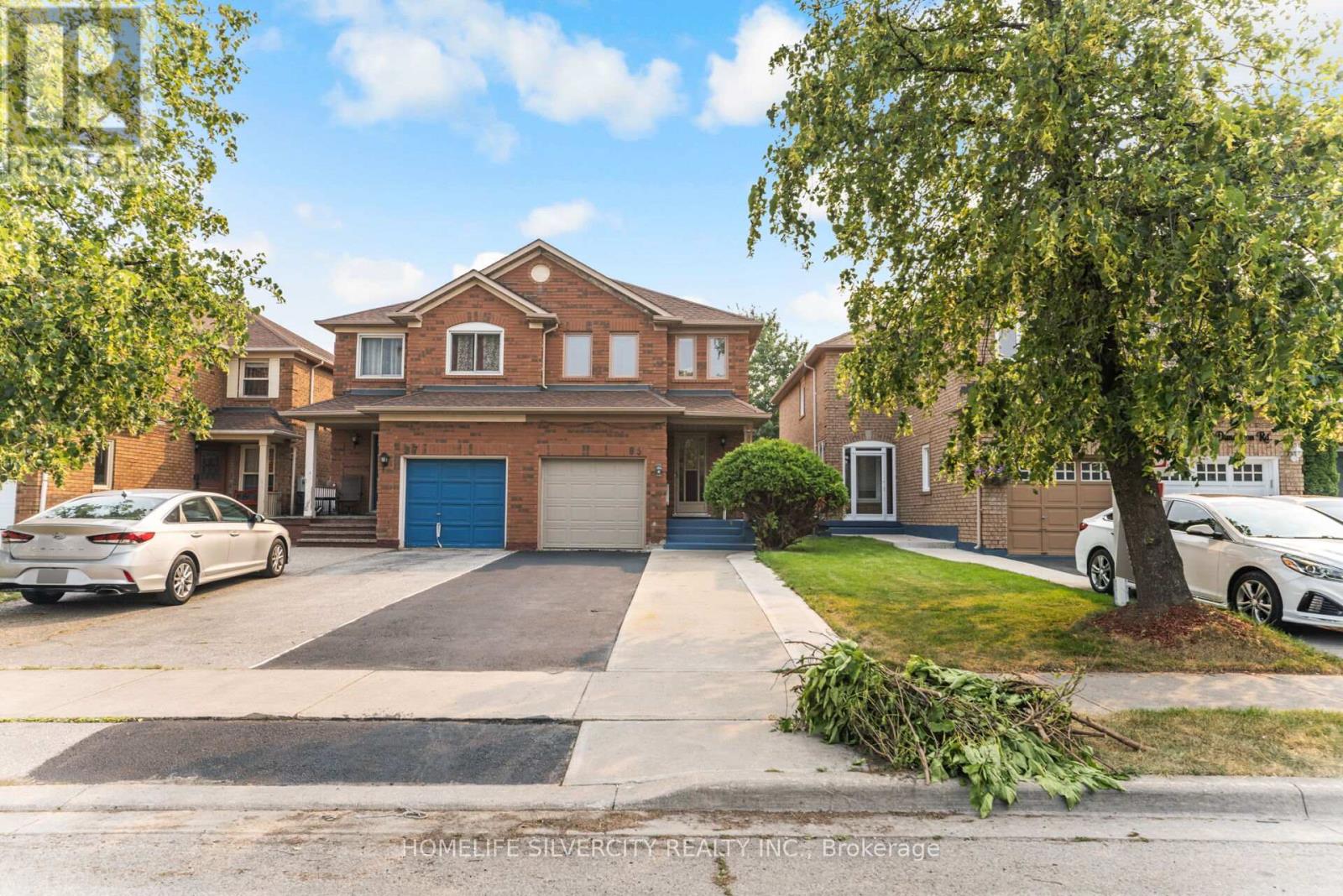 85 Dandelion Rd, Brampton Sandringham-wellington, ON L6R 1X9