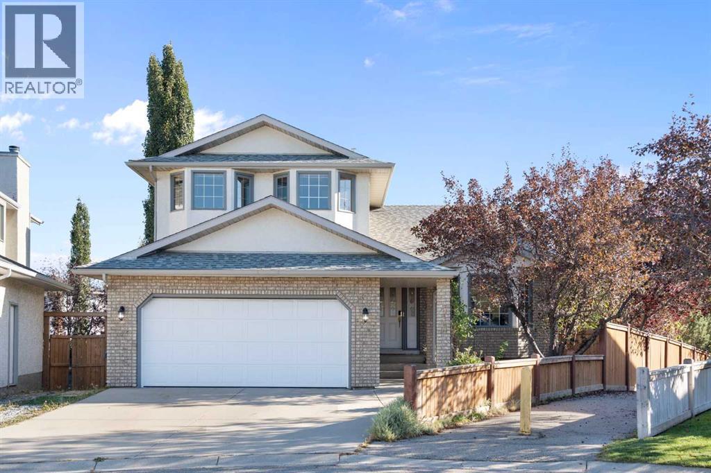 315 Hawkland Pl NW, Calgary, AB T3G 3R4