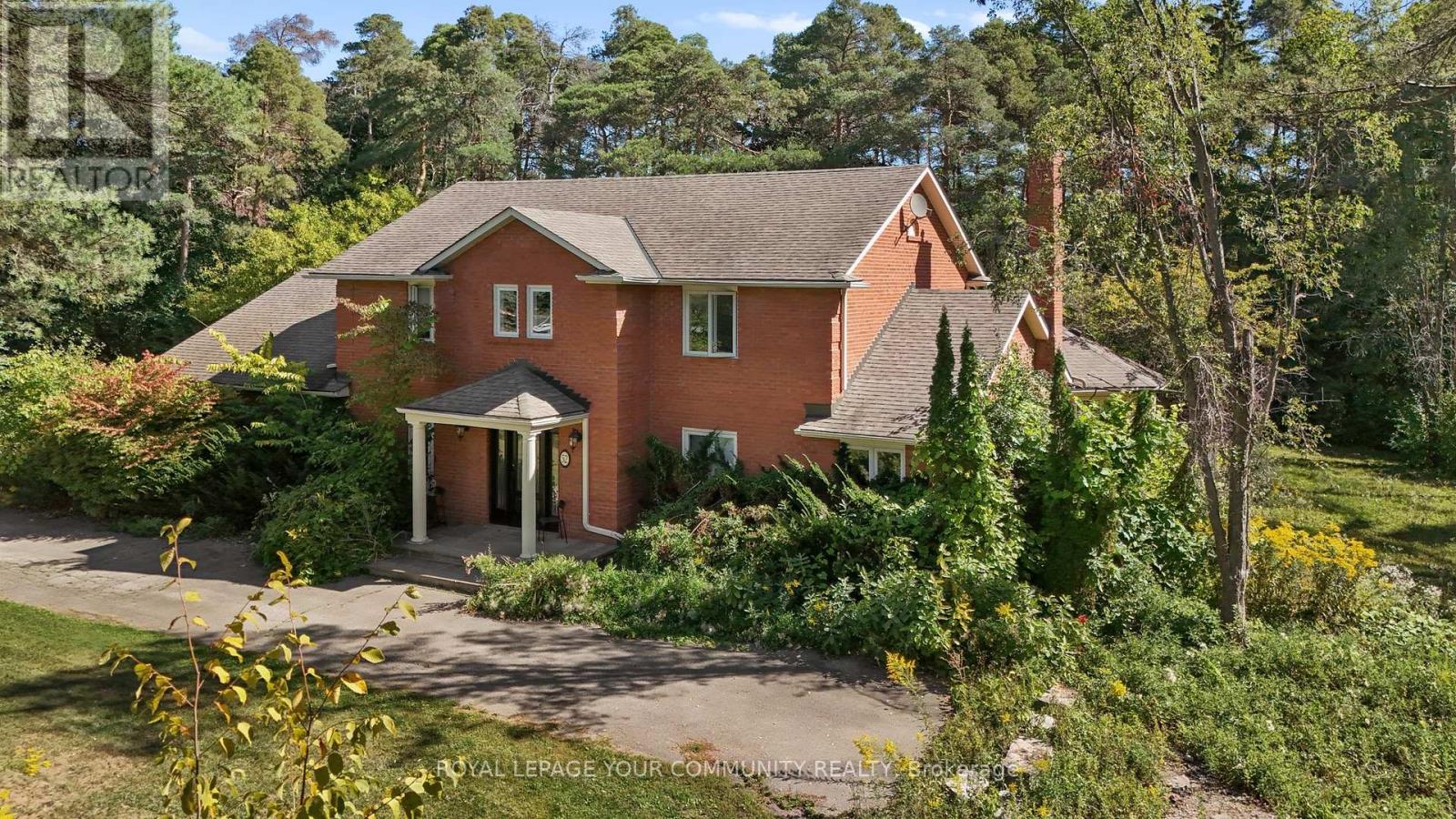 52 Beaufort Hills Rd, Richmond Hill, ON L4E 2N1