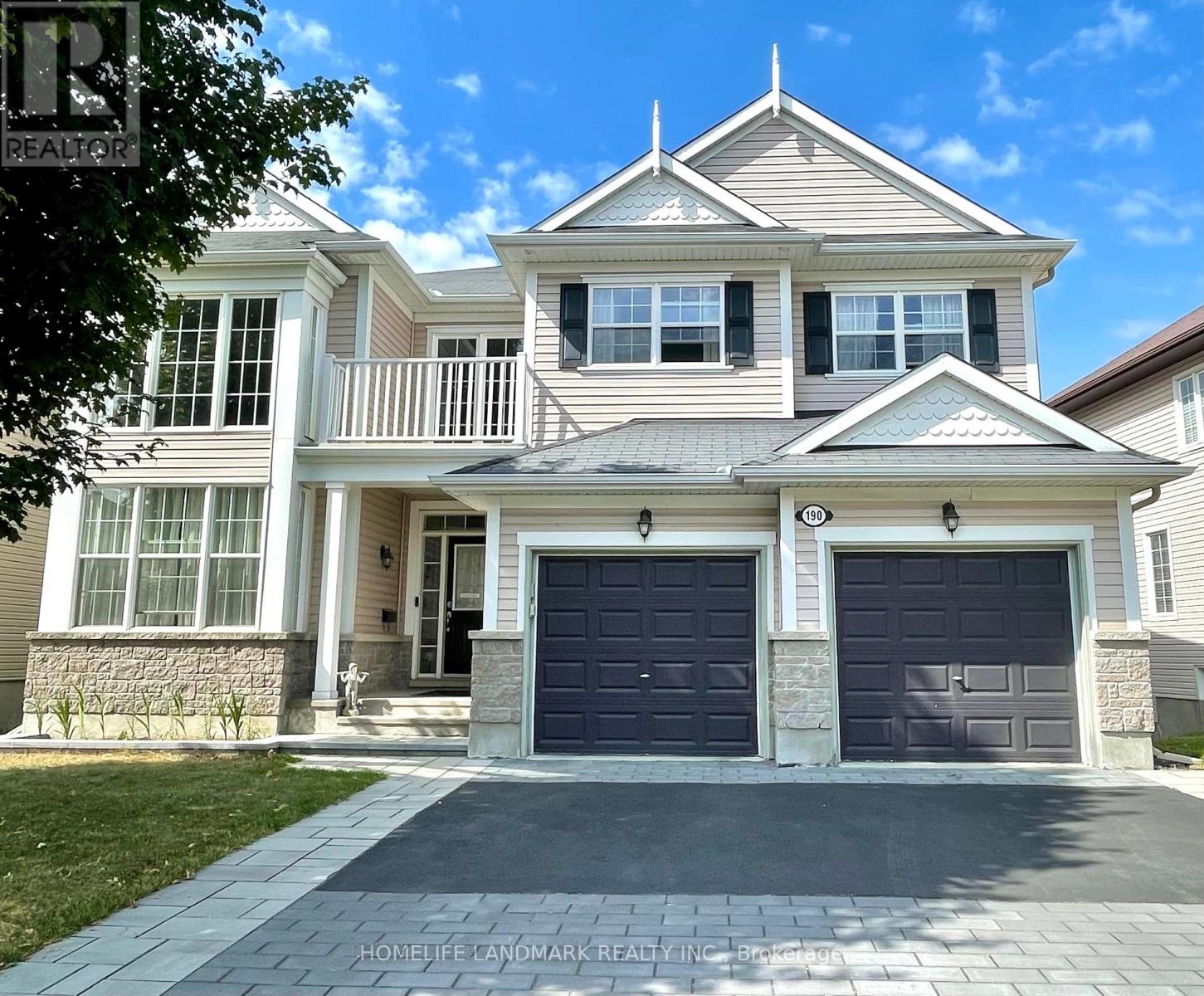 190 Ingersoll Cres, Ottawa, ON K2T 0C8