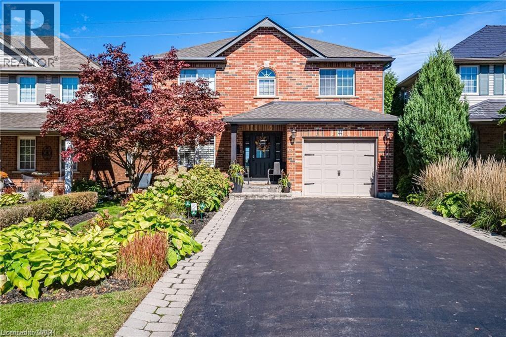44 Grassyplain Dr, Hamilton, ON L0R 1W0