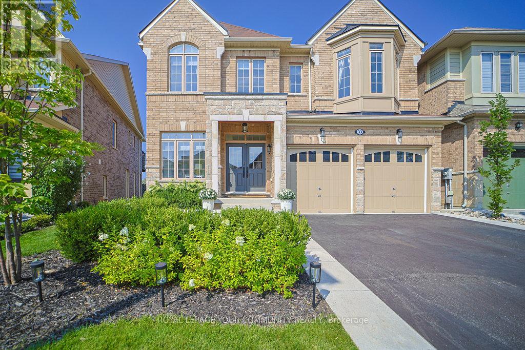 33 Deepwood Cres, East Gwillimbury, ON L9N 0L6