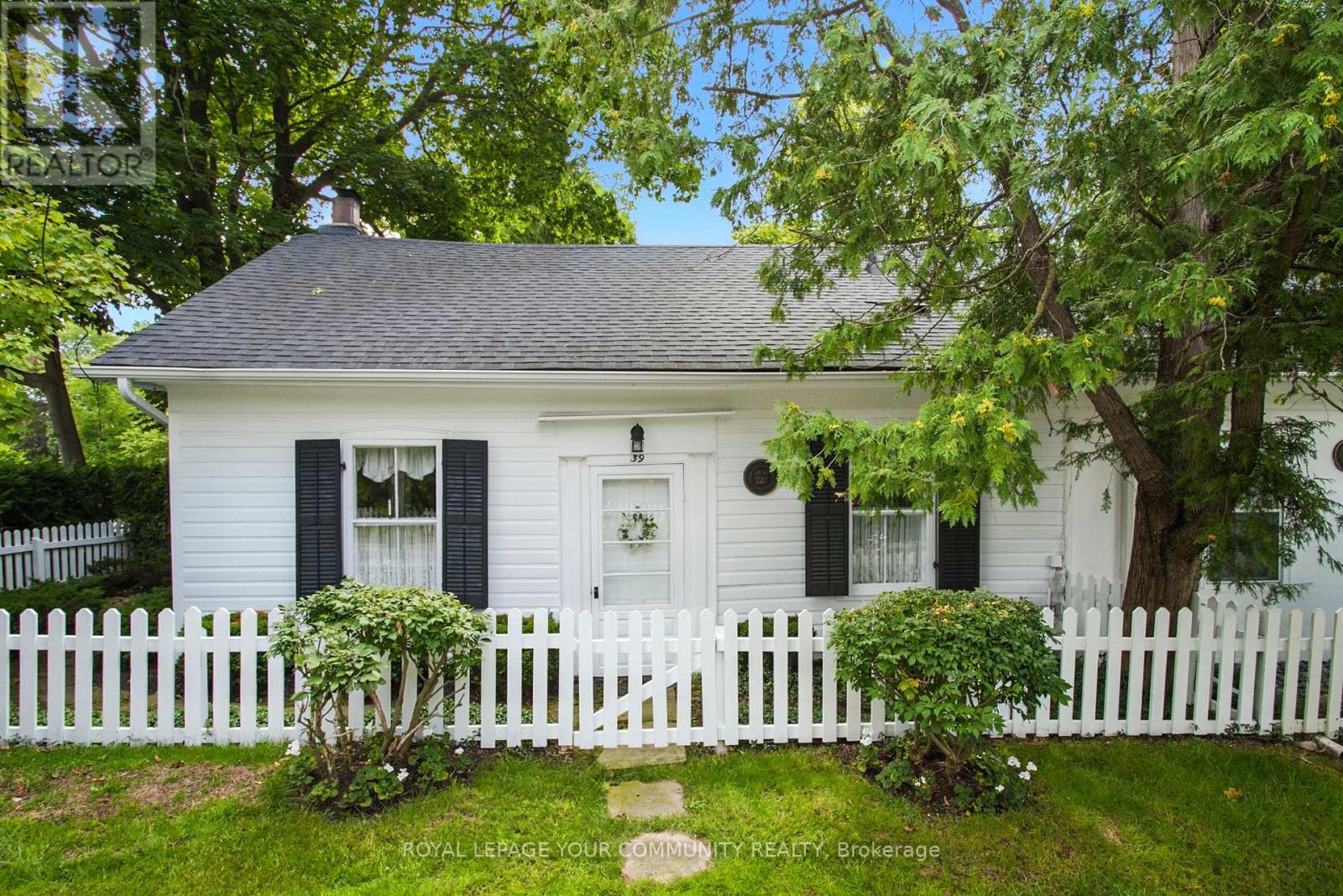 39 Colborne St, Markham, ON L3T 1Z4