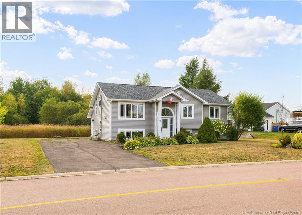 10 Adolphe, Dieppe, NB E1A 8R8