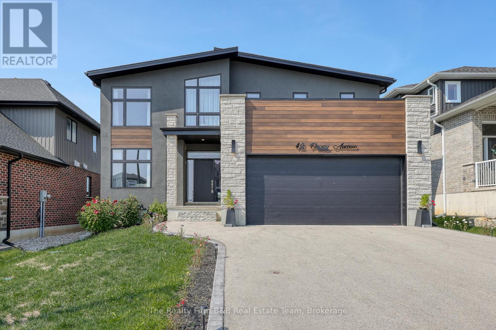 42 Peggy Ave, South-West Oxford, ON N0J 1N0