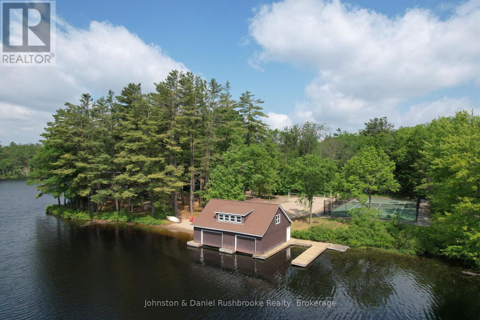 1875 N Muldrew Lake Rd, Gravenhurst, ON P1P 1R2