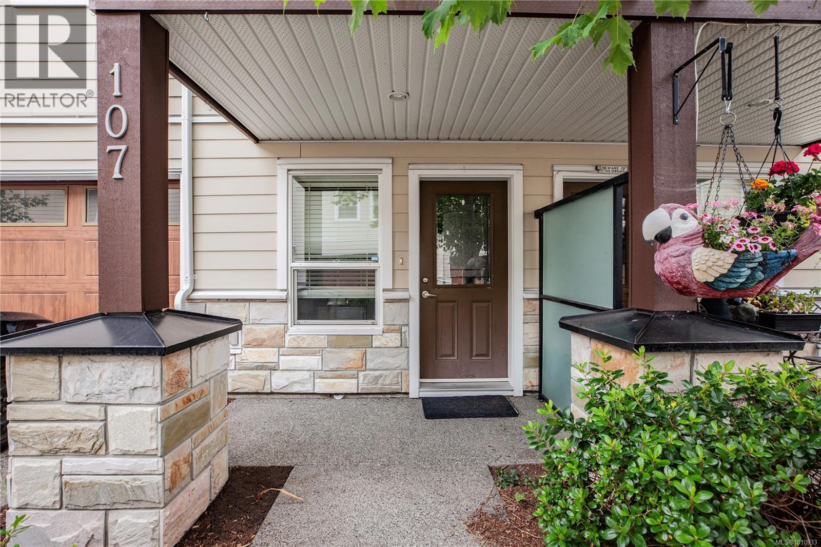 2889 Carlow Rd Unit 107 Rd, Langford, BC V9B 2S3