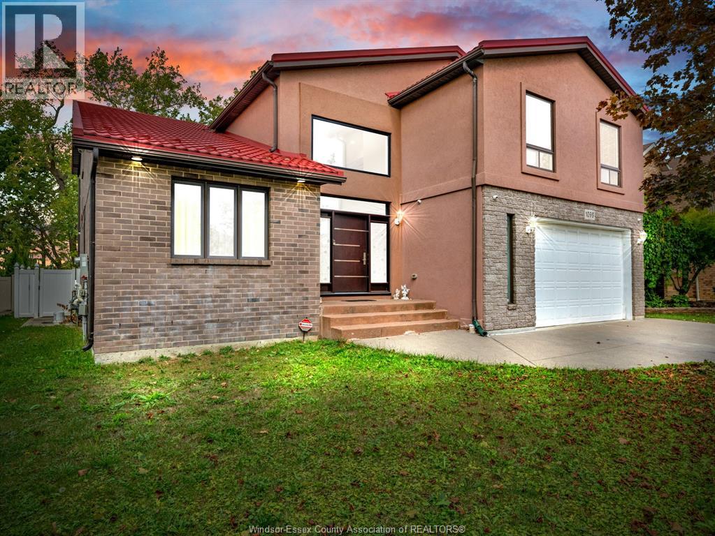 1098 Stoneybrook Cres, Windsor, ON N9G 2Y3