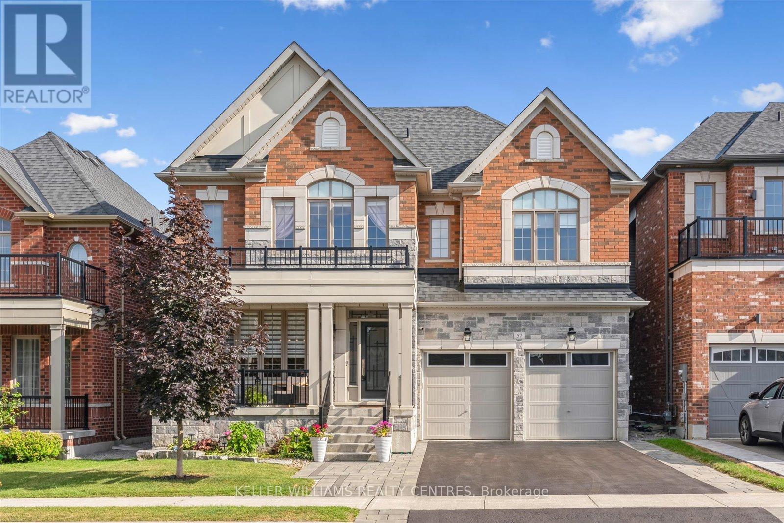 57 Charlotte Abby Dr, East Gwillimbury, ON L9N 0T1
