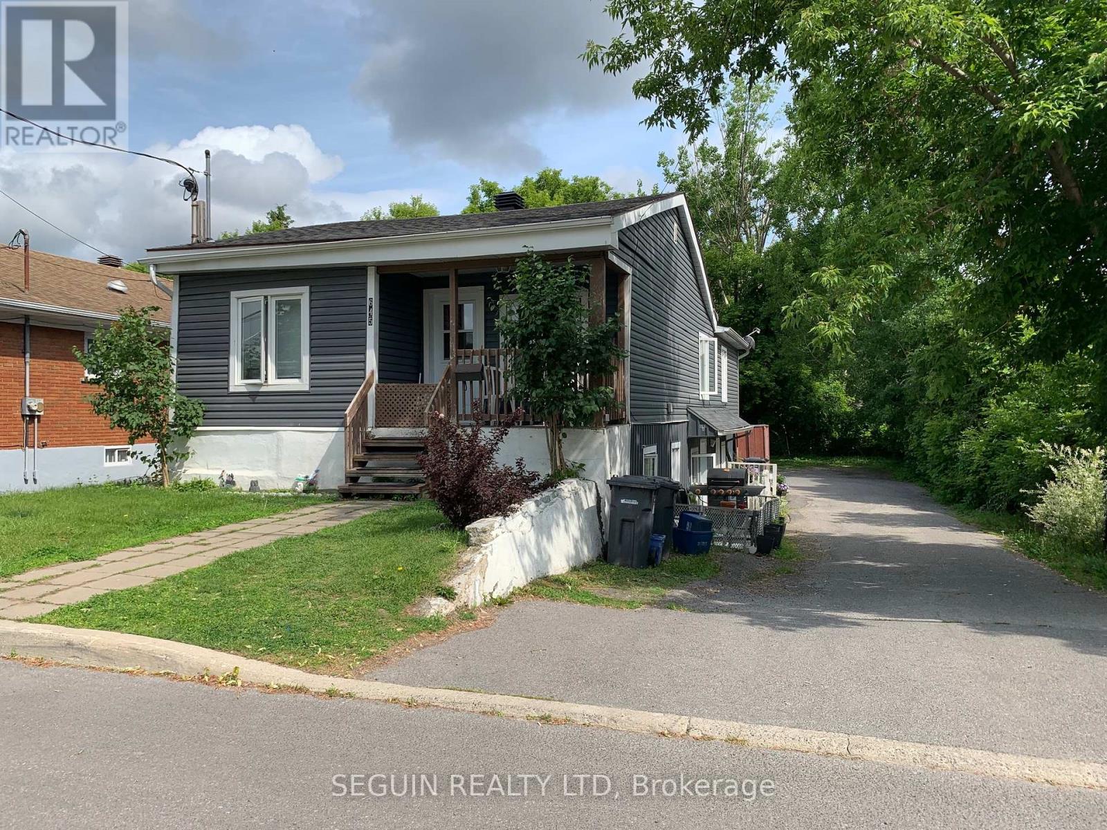 647 Higginson Street #647a, Hawkesbury, ON K6A 1G9