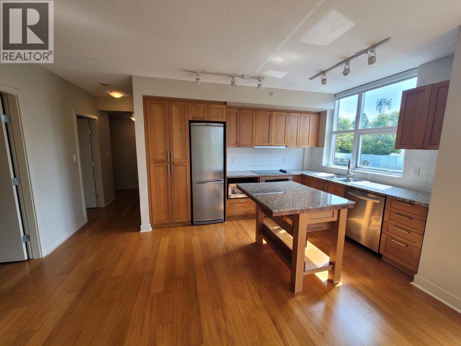 2268 W Broadway Unit 515, Vancouver, BC V6K 0B2
