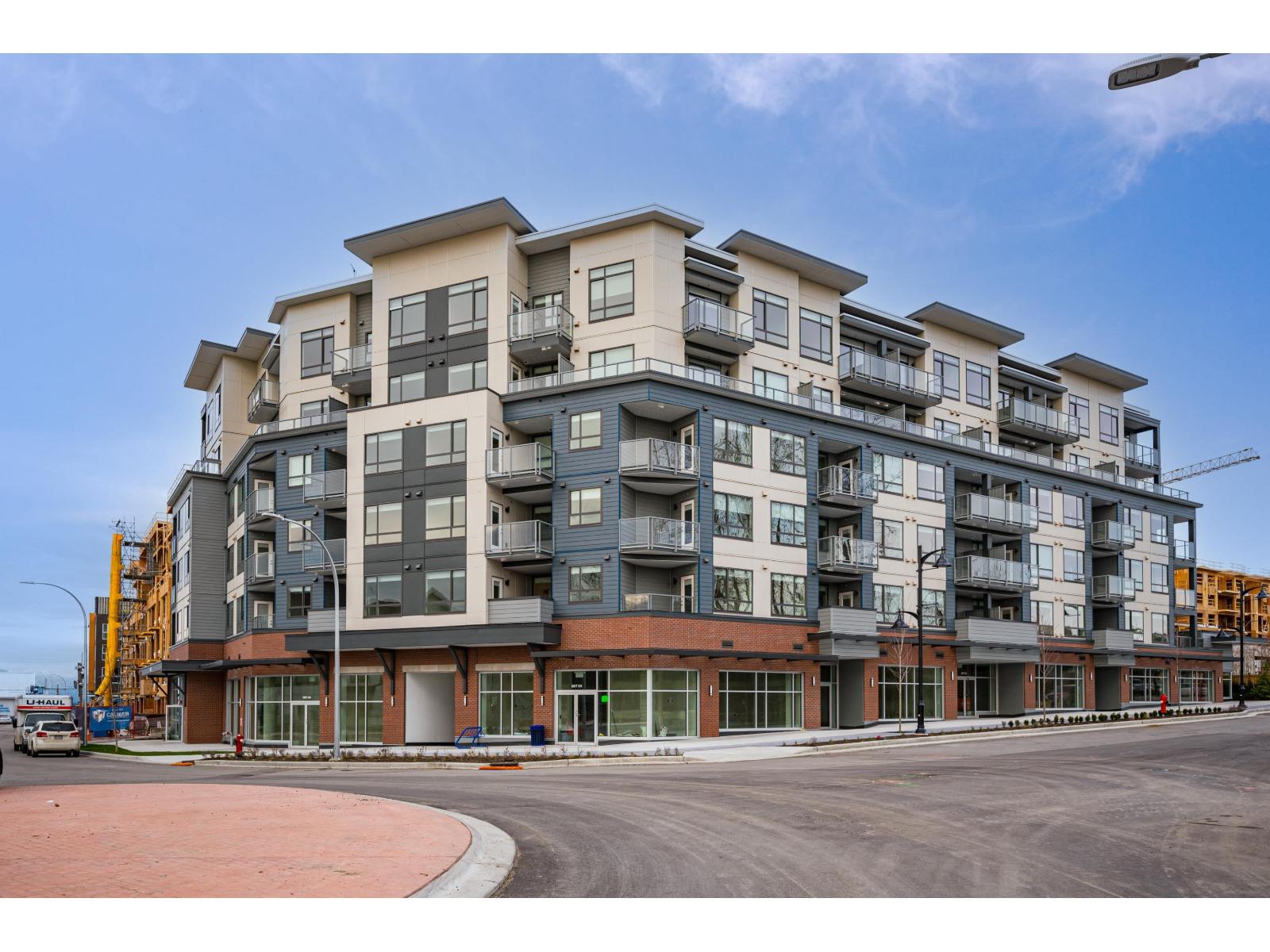 7920 206 Street Unit 203, Langley, BC V2Y 3X1