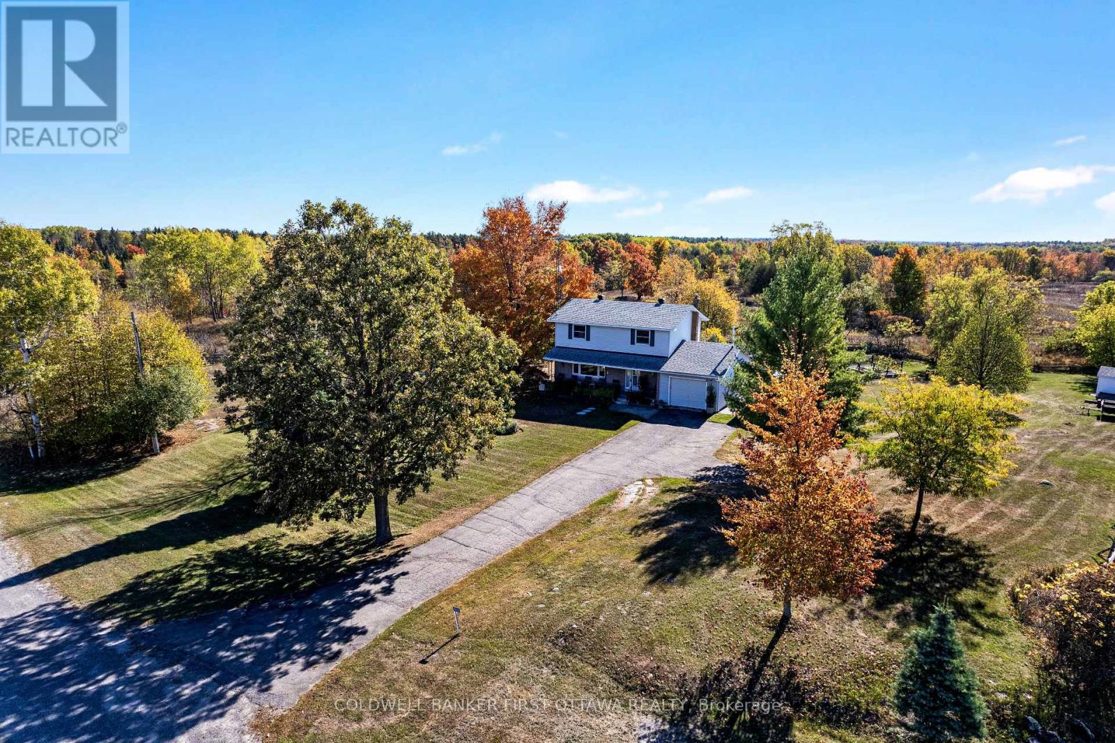 1053 Mitchell Rd, Lanark Highlands, ON K0G 1K0