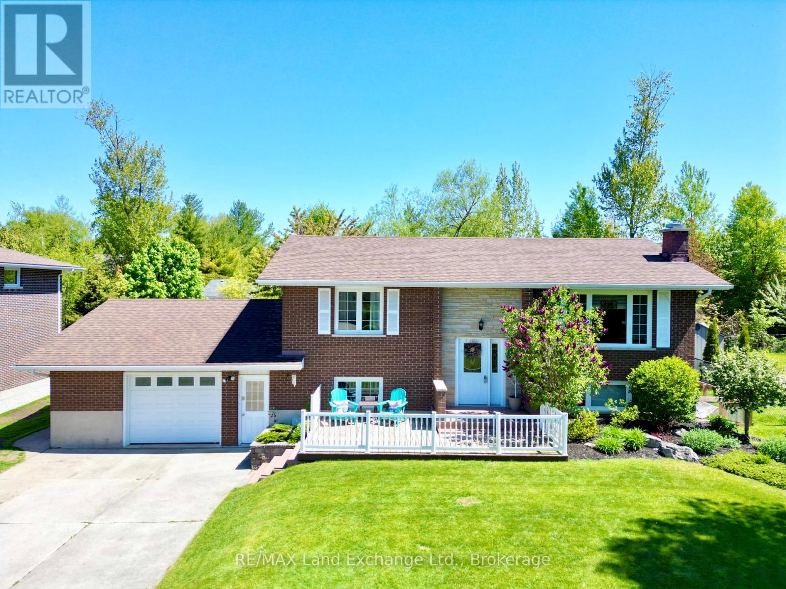 34 Archibald Pl, Saugeen Shores, ON N0H 2L0