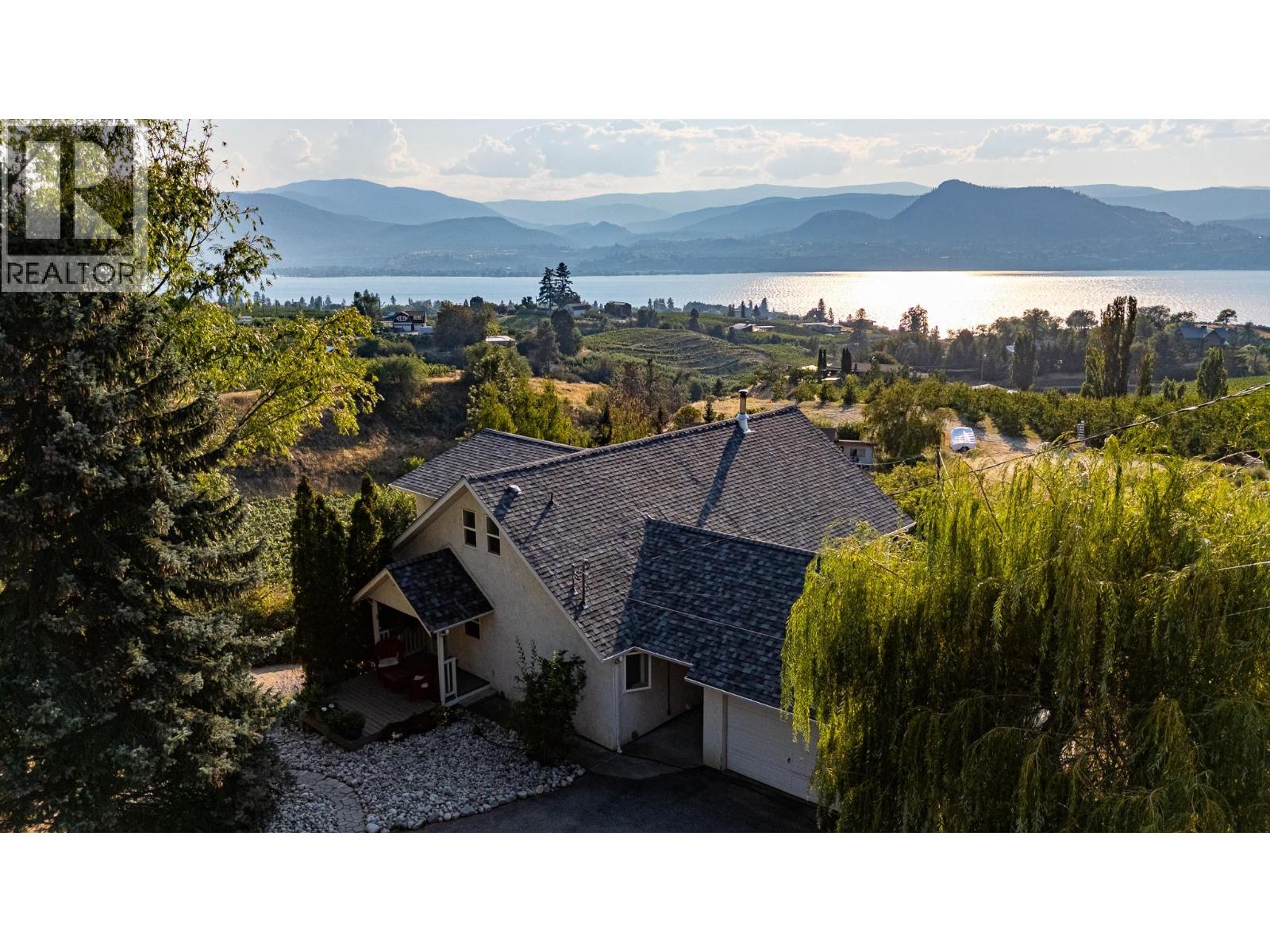 4295 N Naramata Rd, Naramata, BC V0H 1N1