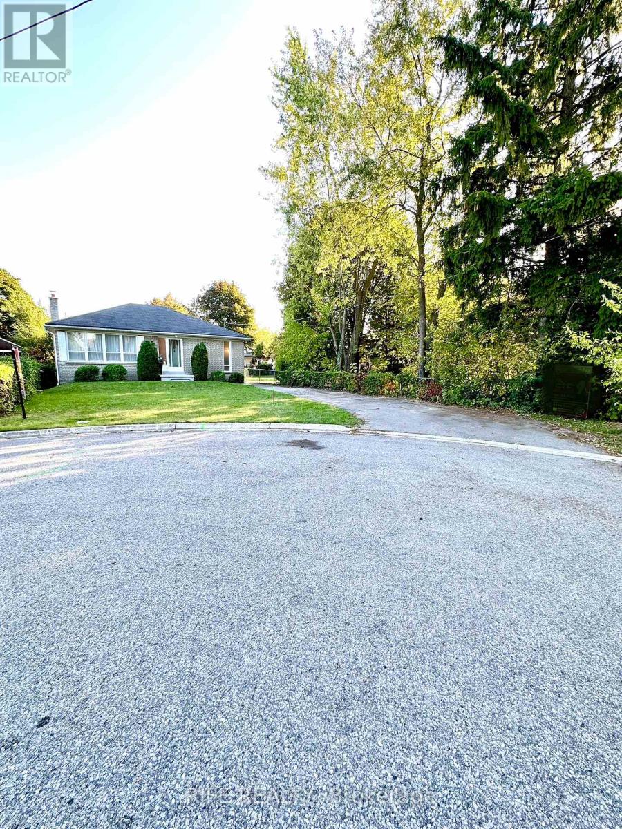 306 Wenlock St, Richmond Hill, ON L4C 1M7