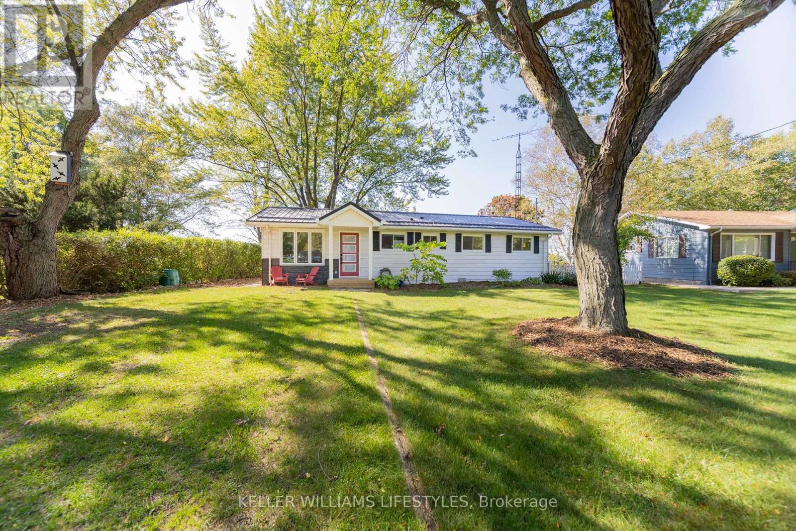 72553 Princess St, Bluewater, ON N0M 2T0