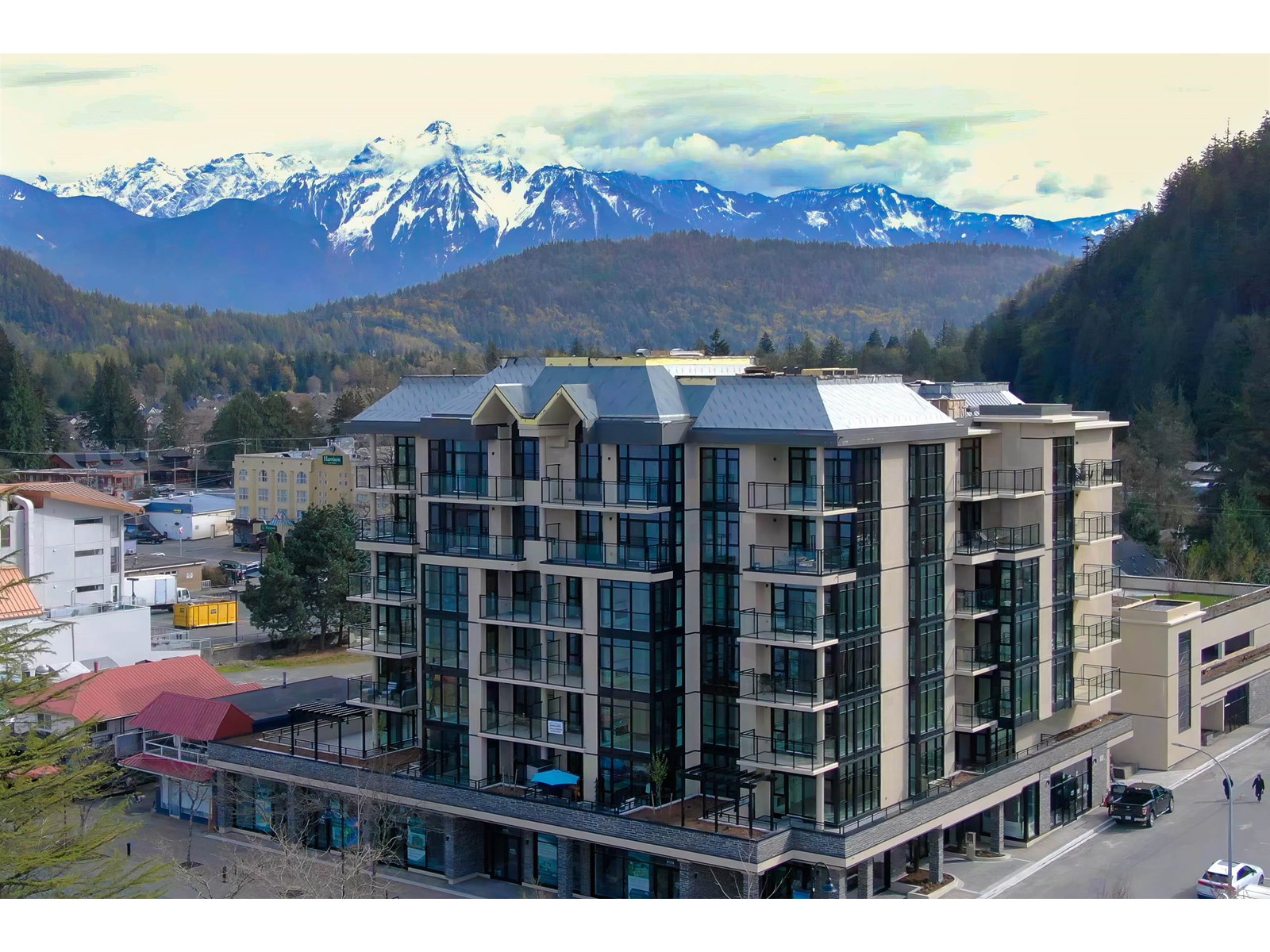 120 Esplanade Avenueharrison Hot Springs Unit 704, Harrison Hot Springs, BC V0M 1K0