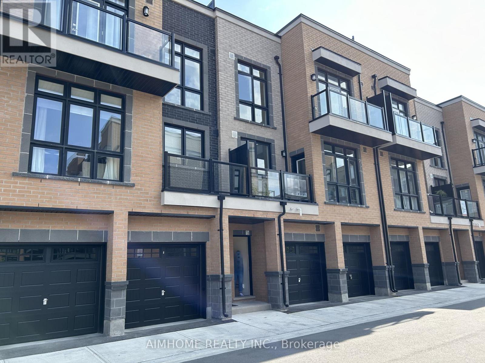 2 7 Phelps Ln, Richmond Hill Oak Ridges, ON L4E 1J4