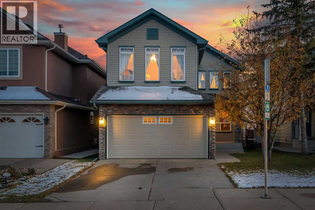 15 Saddletree Dr NE, Calgary, AB T3J 5C7