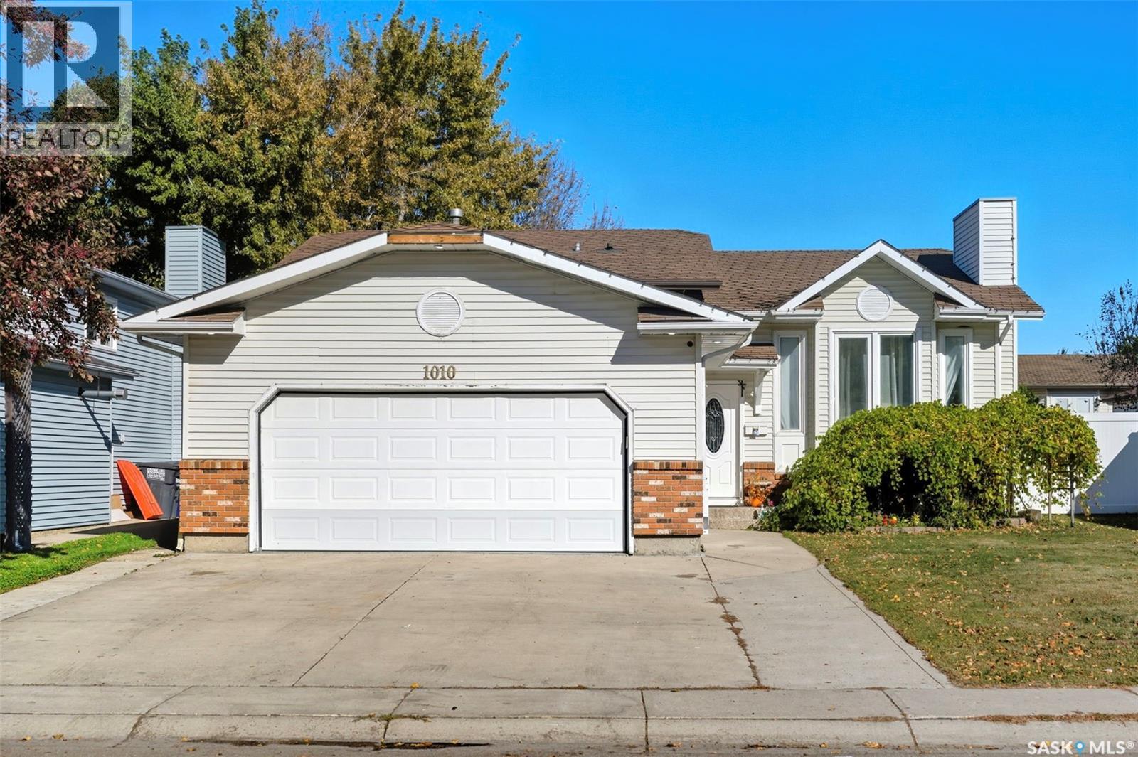 1010 Haslam Cres, Saskatoon, SK S7S 1C8