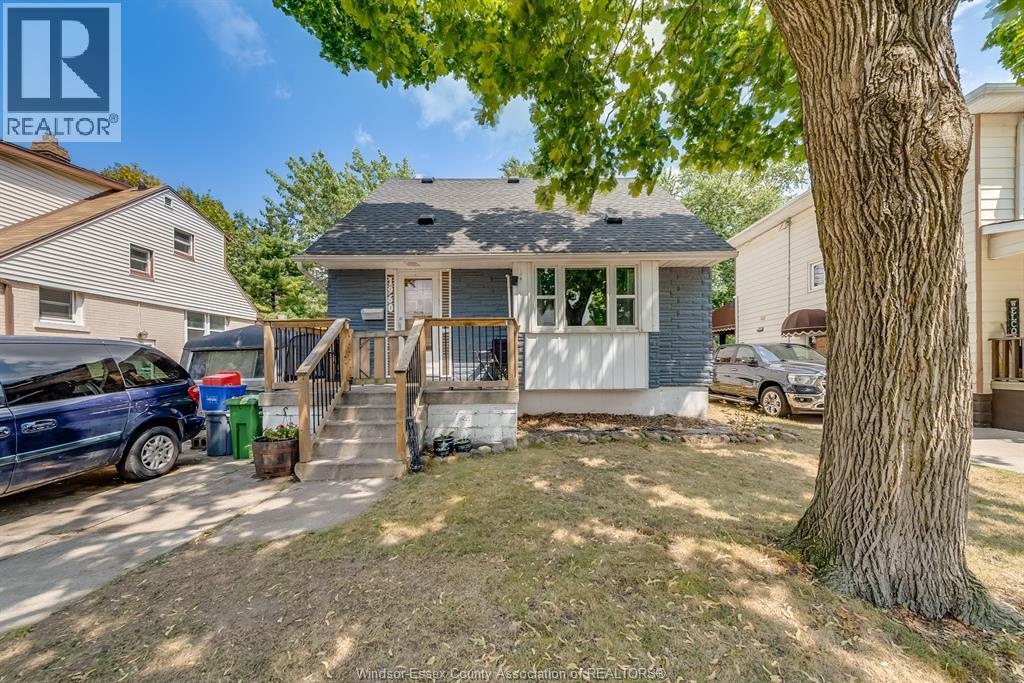 1960 Francois, Windsor, ON N8W 4S8