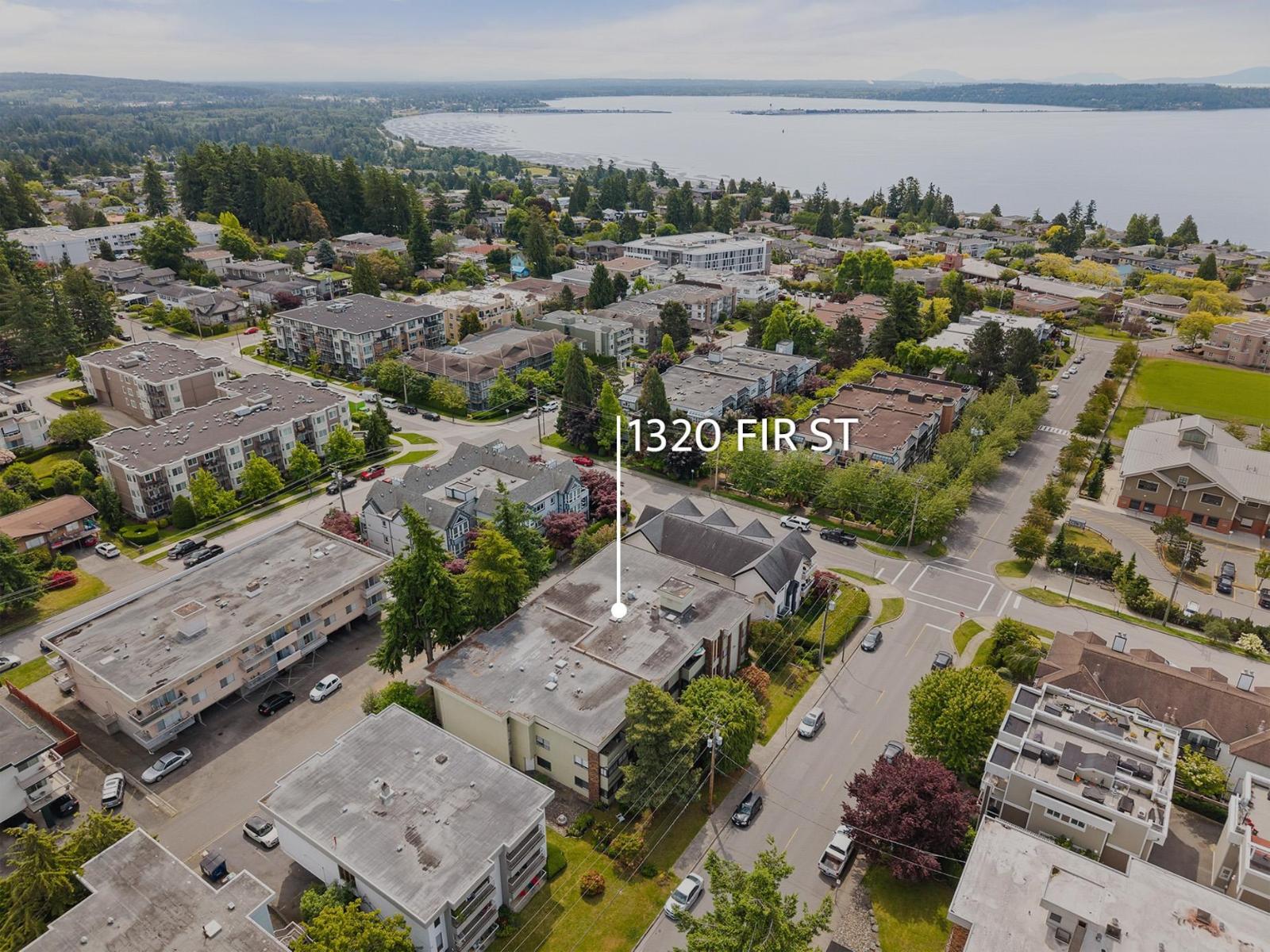 1320 Fir Street Unit 104, White Rock, BC V4B 4B2