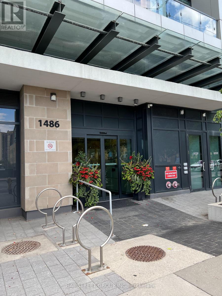 708 1486 Bathurst St, Toronto, ON M5P 0A5