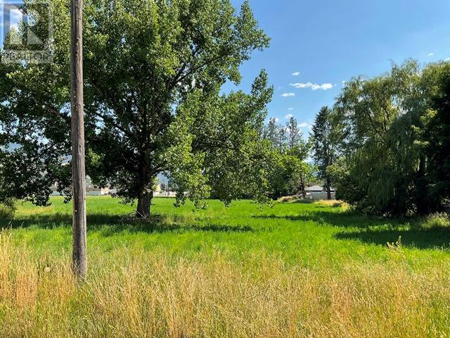 430 Ninth Ave, Midway, BC V0H 1M0