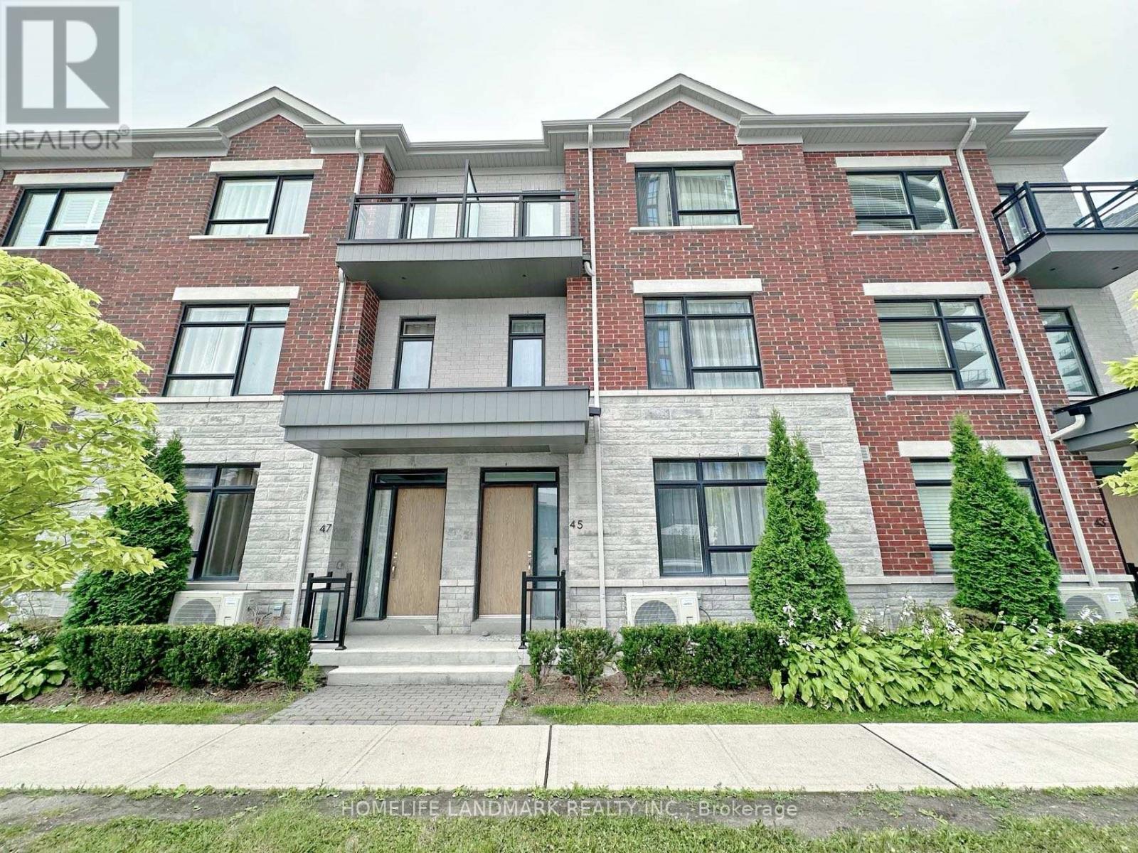 45 Gandhi Ln, Markham Commerce Valley, ON L3T 0G4