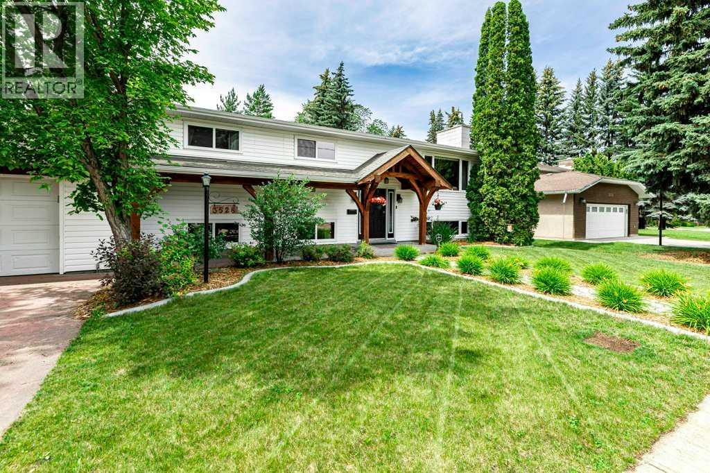 44 Avenue Unit 3528 #a, Red Deer, AB T4N 3K3
