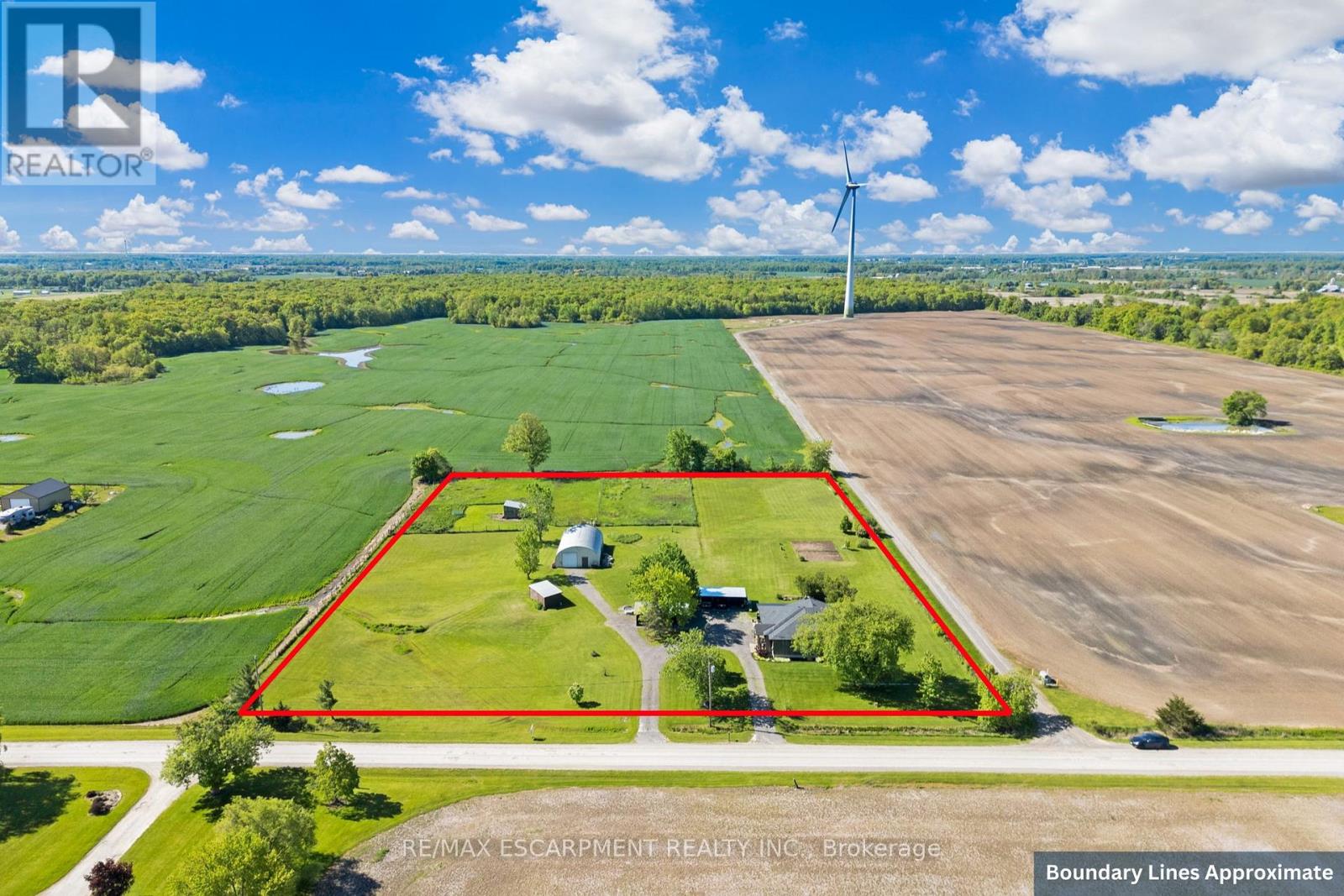 6724 Elcho Rd, West Lincoln, ON L0R 2J0