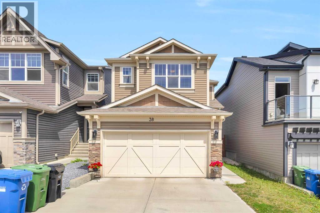 38 Sage Bluff Vw NW, Calgary, AB T3R 0X4