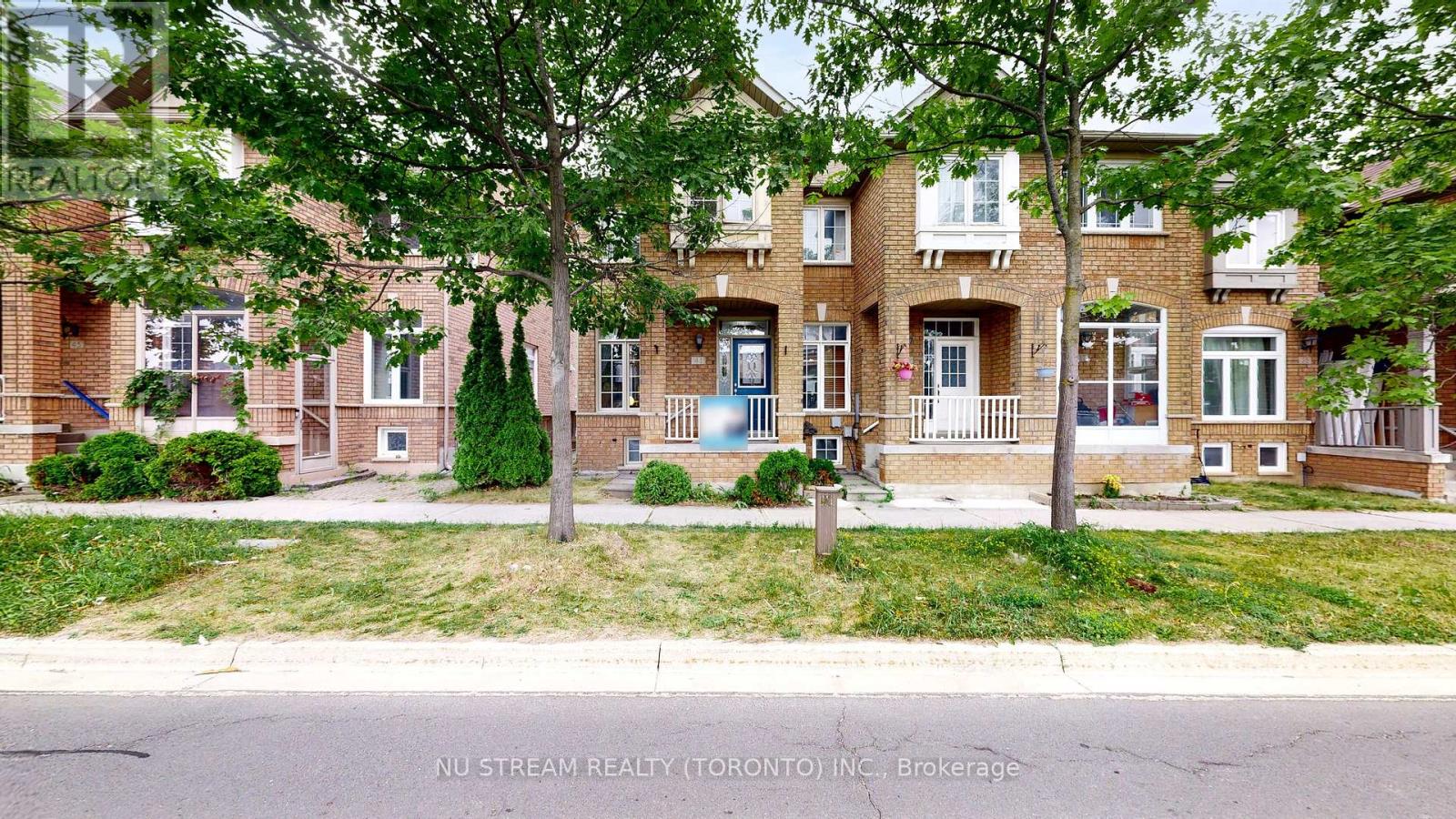 41 Bur Oak Ave, Markham, ON L6C 2E4
