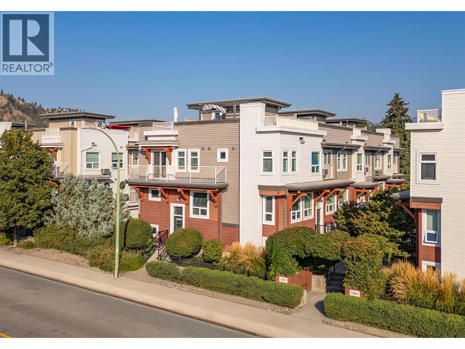 1831 Ambrosi Road Unit 1, Kelowna, BC V1Y 4S1