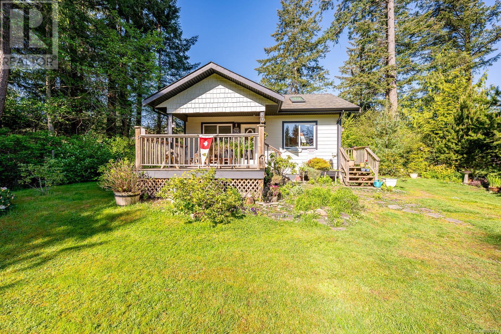 1495 Baikie Rd, Denman Island, BC V0R 1T0