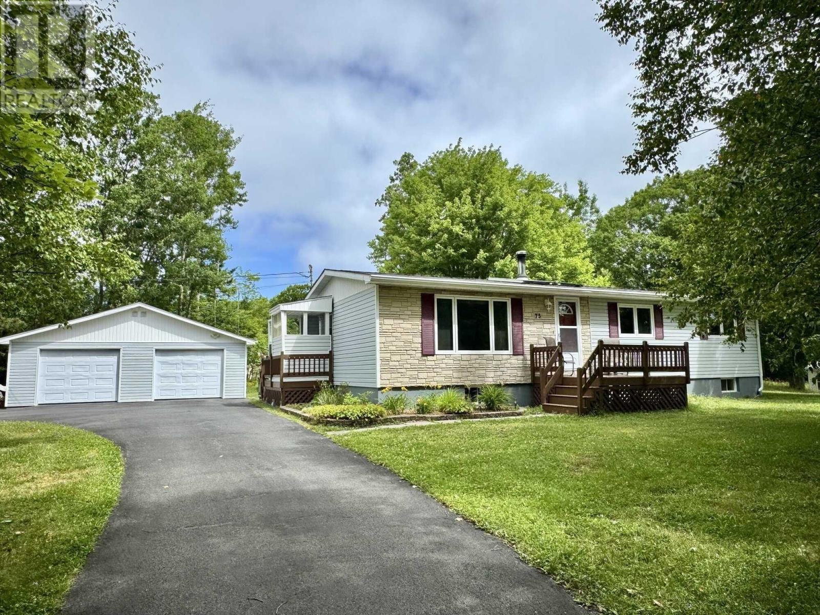 73 Westview Dr, Mount William, NS B2H 5C6