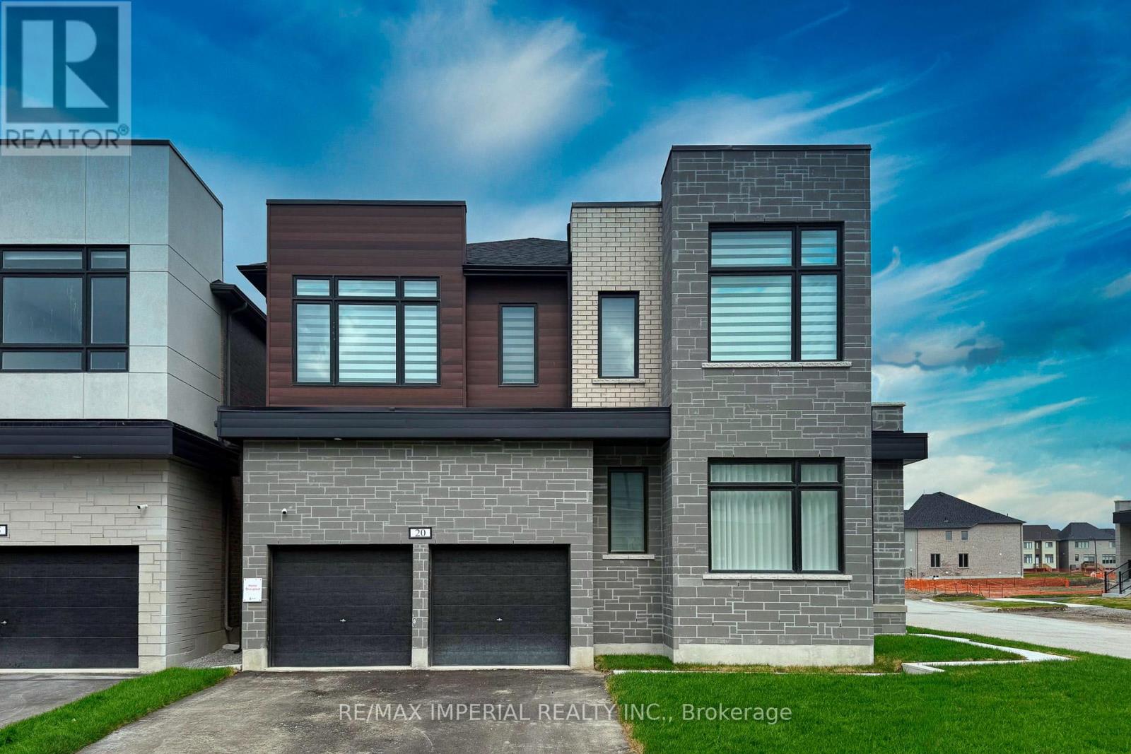 20 Harold Humphrey St, Markham Angus Glen, ON L6C 3N2