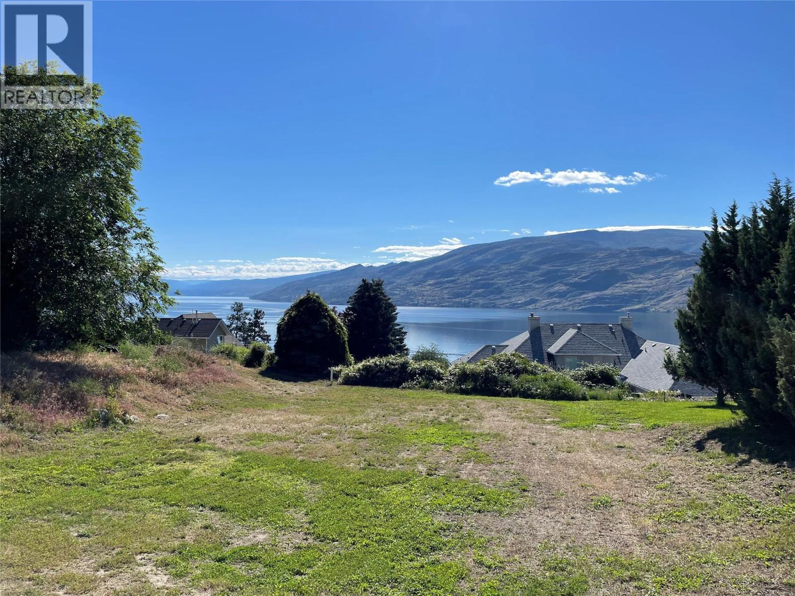 4673 Princeton Ave, Peachland, BC v0h 1x7