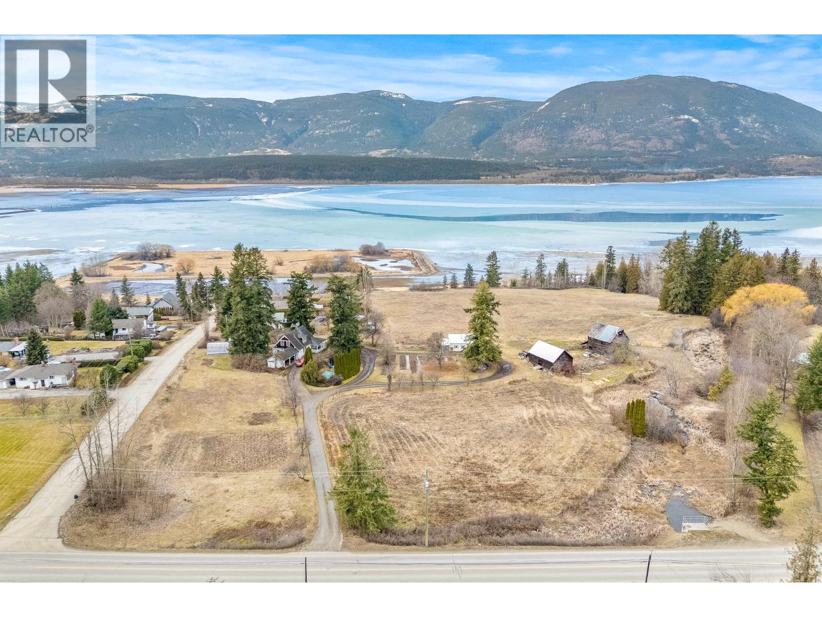 2351 Lakeshore Rd NE, Salmon Arm, BC V1E 3X9