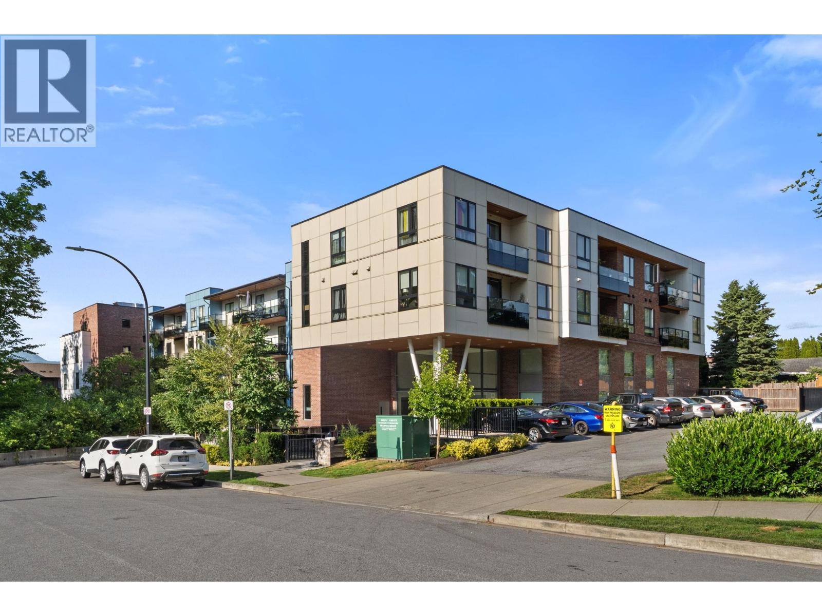 12320 222 Street, Maple Ridge, BC V2X 4K8