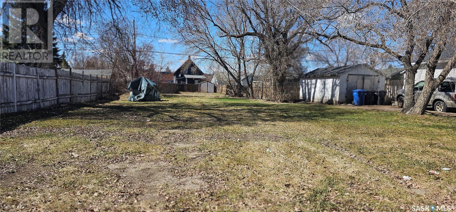 1521 103 Street, North Battleford, SK S9A 1L6