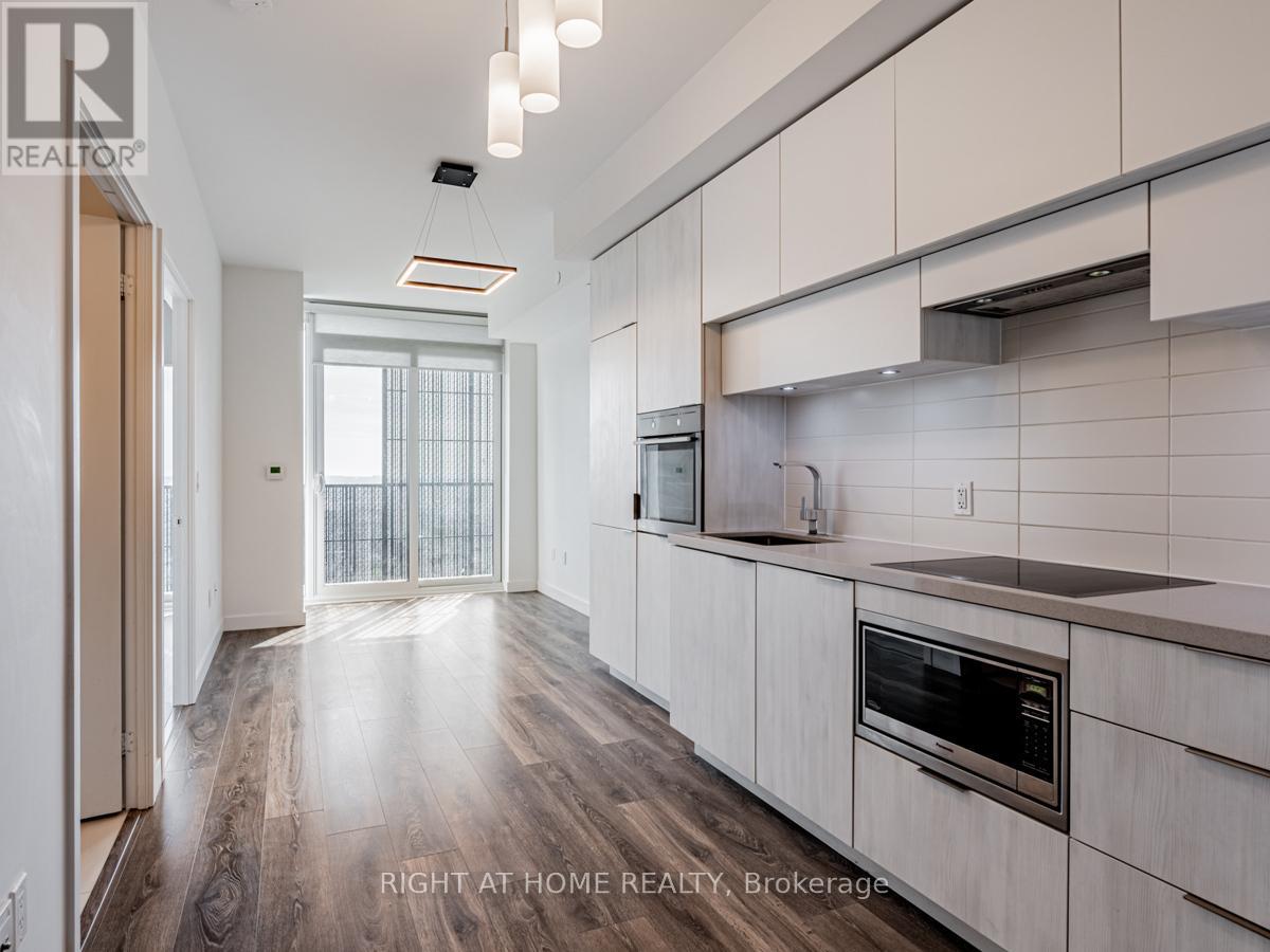3809 8 Eglinton Ave E, Toronto, ON M4P 0C1