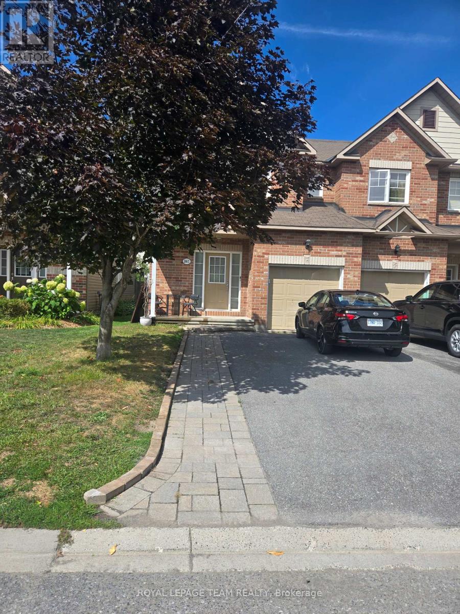 361 Celtic Ridge Cres, Ottawa, ON K2W 0B6