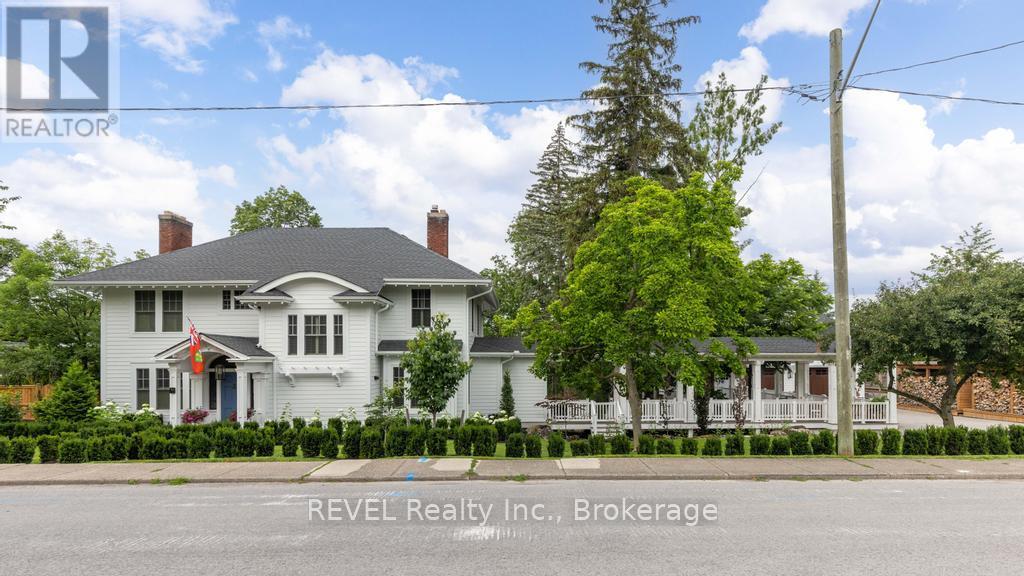 50 Hillcrest Ave, St. Catharines, ON L2R 4Y1
