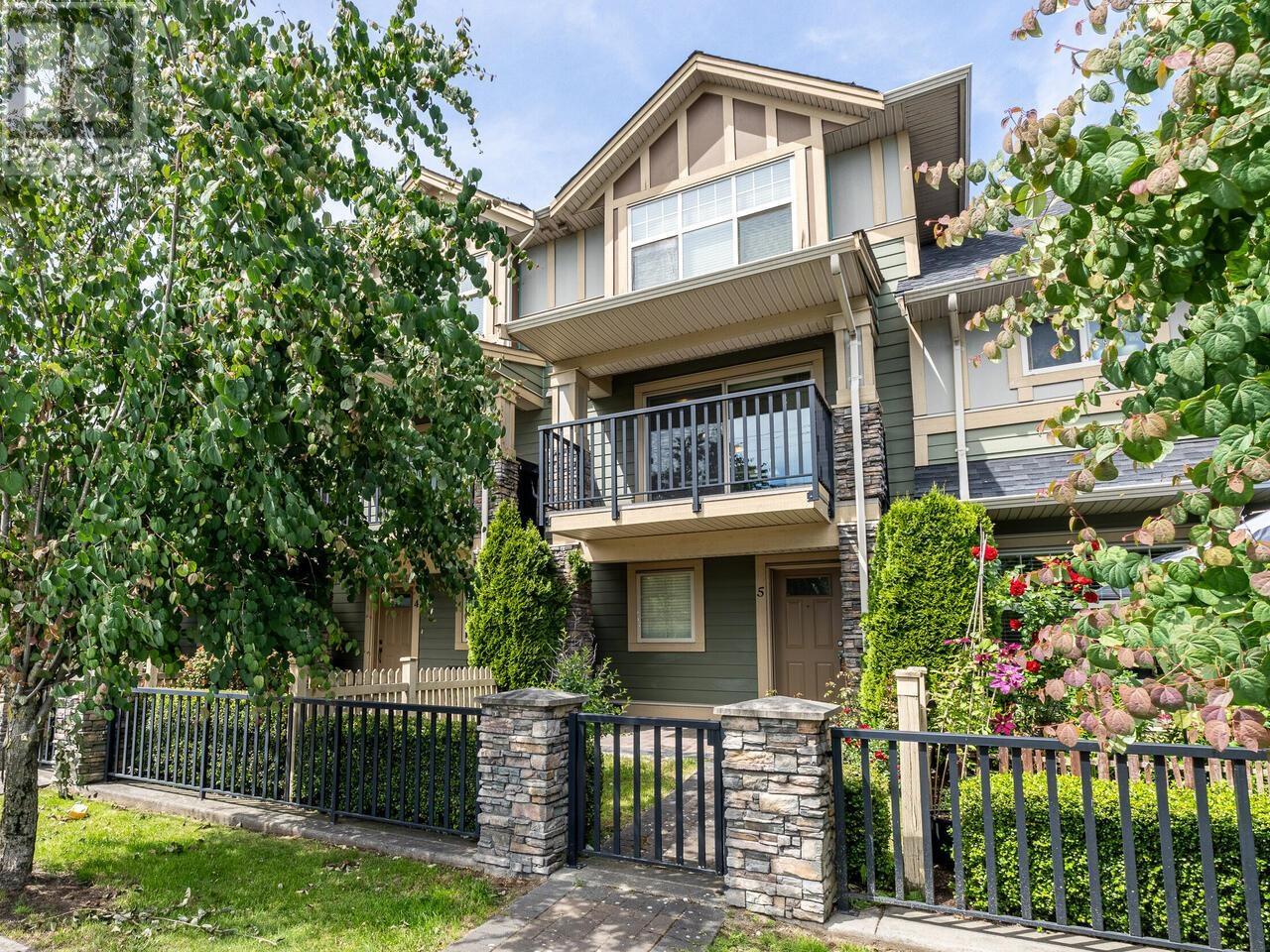 11111 Cambie Road Unit 5, Richmond, BC V6X 1L3