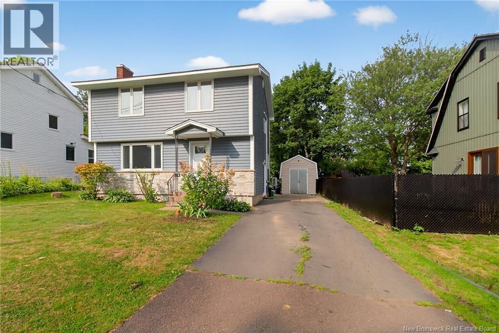 205 Wedgewood, Riverview, NB E1B 4T8